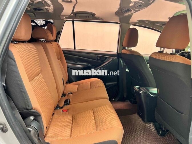 Toyota Innova E 2018 Số sàn 8 chỗ đẹp chất