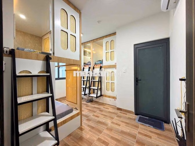 ký túc xá sv đi bộ tới NTTU Q12. 1tr8 bao mọi chi phí