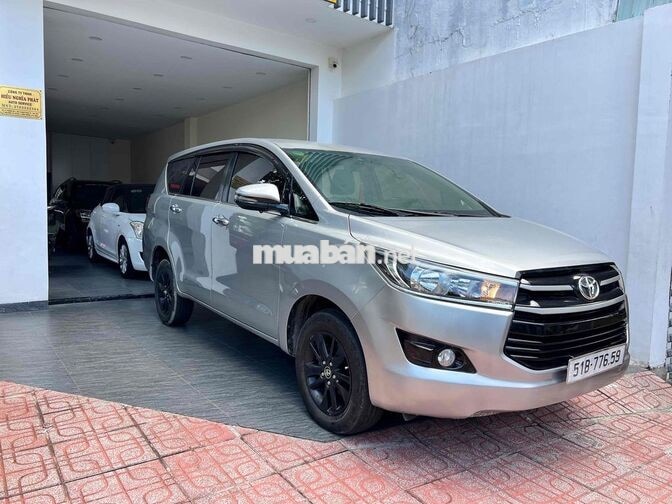 Toyota Innova E 2018 Số sàn 8 chỗ đẹp chất