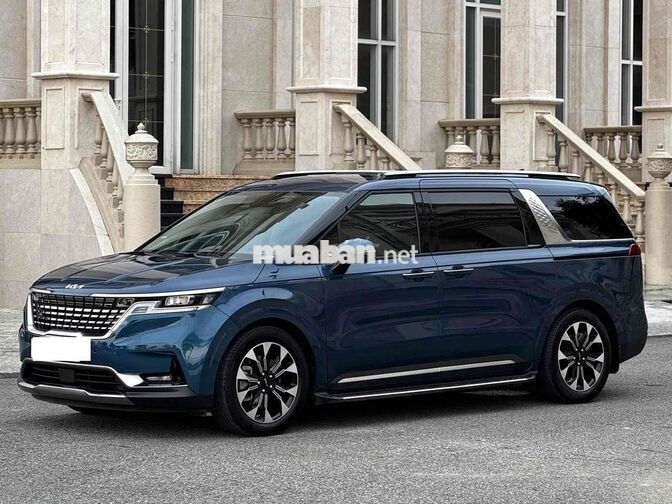 Kia Carnival Signature 2.2D 2024 Xanh đá