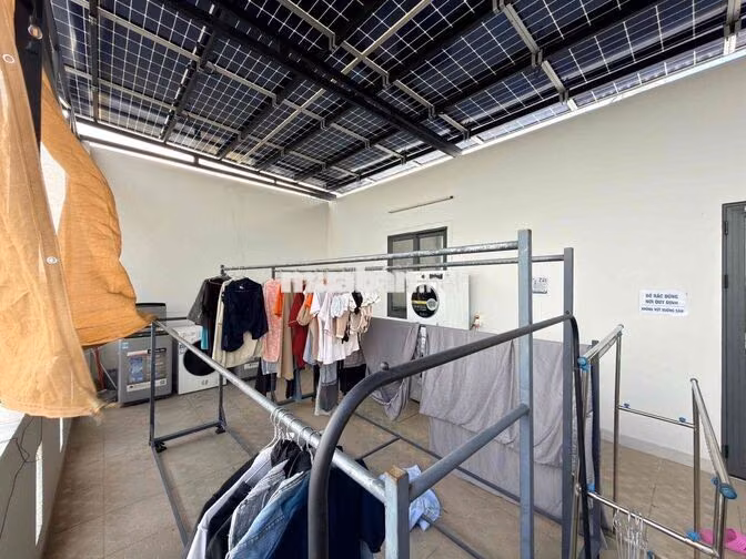 ký túc xá sv đi bộ tới NTTU Q12. 1tr8 bao mọi chi phí