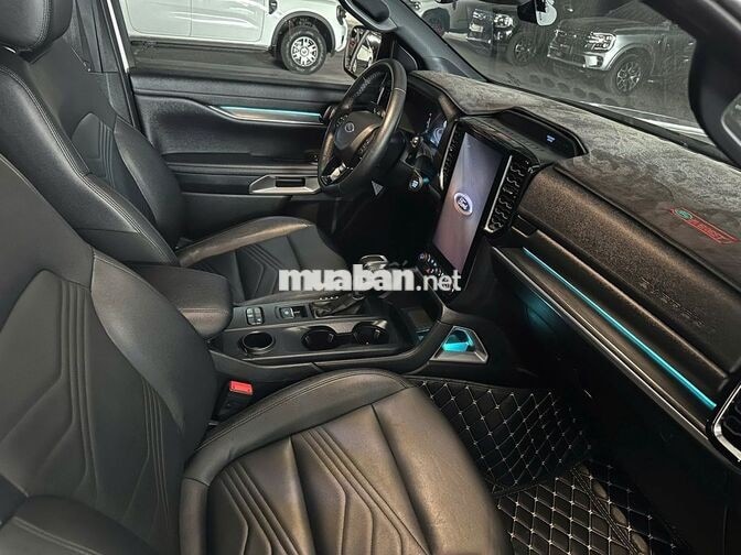 Ford Everest Titanium 2022 bảo hành 2027 vay 75%