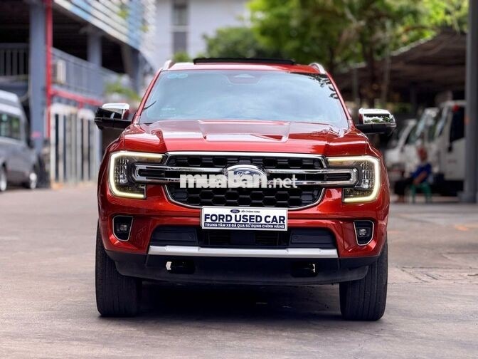 Ford Everest Titanium 4x2 đủ tính năng, Vay 75%