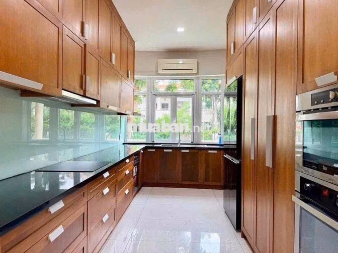 Cho thuê Biệt Thự Phú Gia - PMH  93 TRIỆU