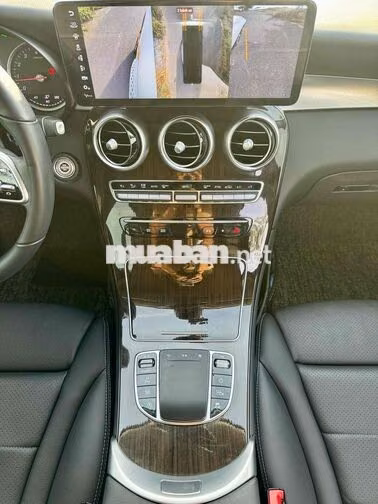 Mercedes GLC 200 Facelift 2021 Trắng 22000 km