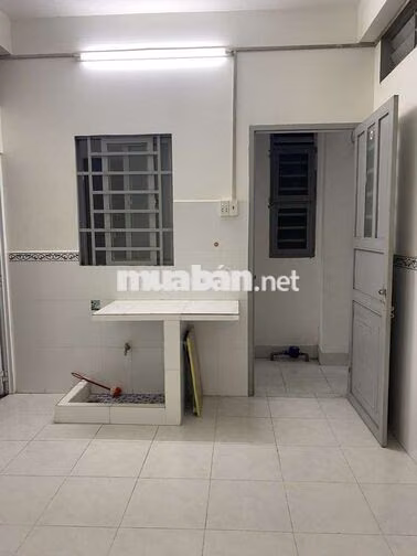 Nguyễn Văn Linh khu 13E,sát trường ĐH VH