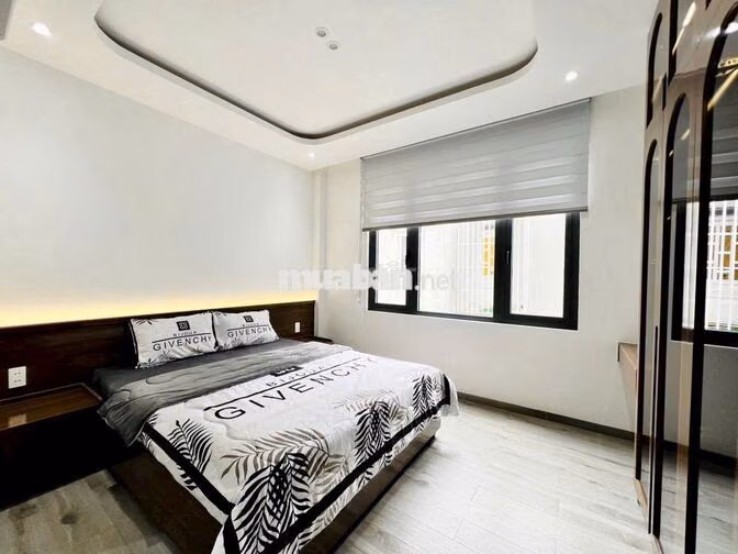 BÁN NHÀ DT 4x30M - 4 LẦU-ĐƯỜNG 12M - TRÀN QUANG CƠ Q12. GIÁ : 6,79 TỶ 