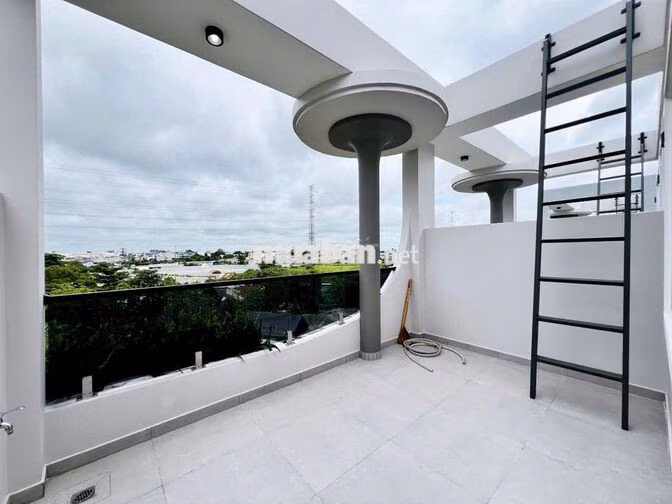 BÁN NHÀ DT 4x30M - 4 LẦU-ĐƯỜNG 12M - TRÀN QUANG CƠ Q12. GIÁ : 6,79 TỶ 
