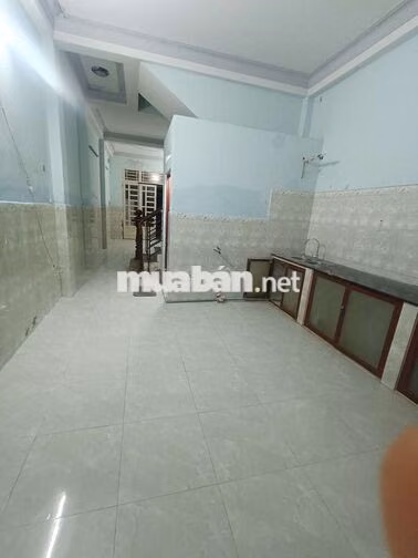 Nhà Thuê 4*16 Lầu suốt 2pn Đã có sổ . Gần công an xã Vĩnh Lộc B