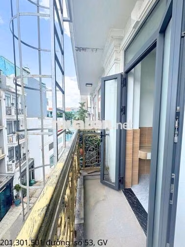 CĂN HỘ BANCOL FULL NỘI THẤT NGAY ĐƯỜNG 53 GẦN ĐH CÔNG NGHIỆP 4