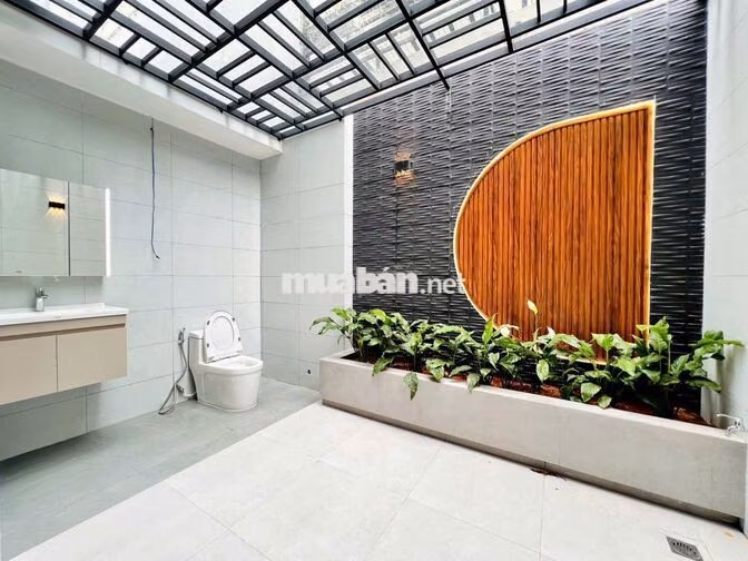 BÁN NHÀ DT 4x30M - 4 LẦU-ĐƯỜNG 12M - TRÀN QUANG CƠ Q12. GIÁ : 6,79 TỶ 