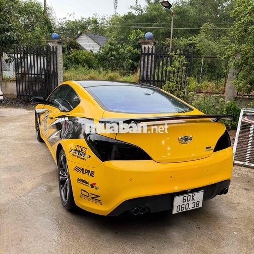 Hyundai Genesis 2011 Vàng 125000km