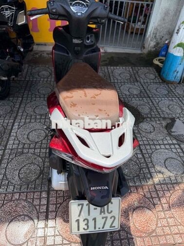 Honda Vision 2024 6000 km màu Đỏ