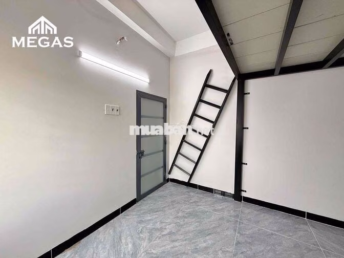 TRƯỜNG CHINH_CẦU THAM LƯƠNG - PHÒNG MỚI XÂY GÁC CAO - CỬA SỔ - BANCÔNG