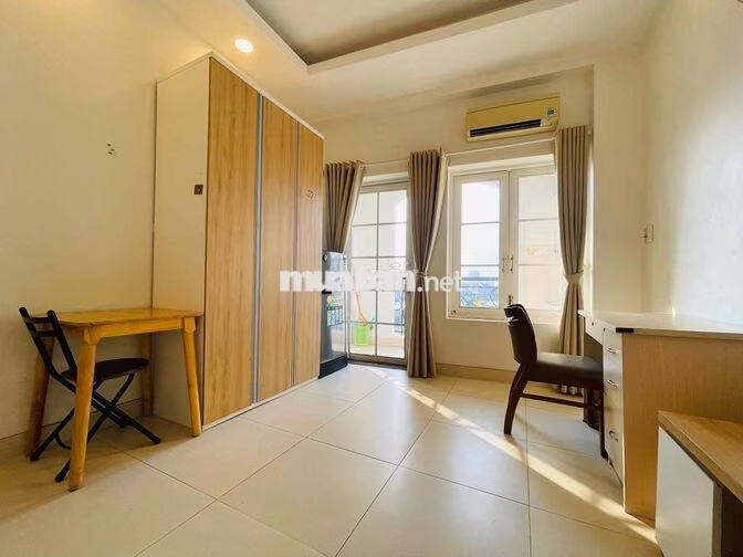 Phòng 30m2 ban công full nt ngay Thanh Đa gần ĐH Hutech, Ngoại Thương