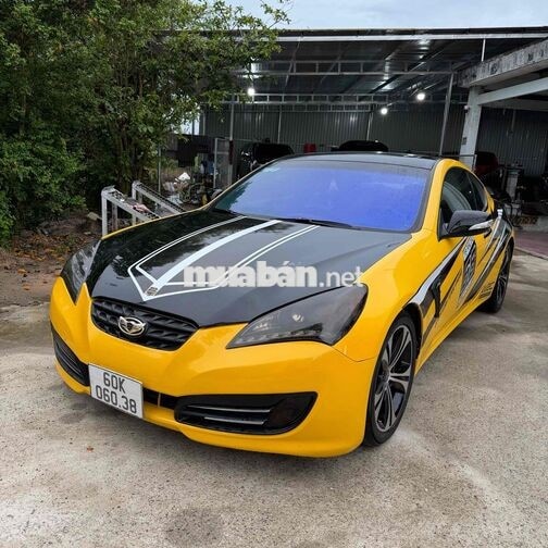 Hyundai Genesis 2011 Vàng 125000km