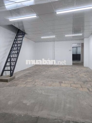 Cho thuê nhà mặt tiền Nguyễn Chí Thanh, P12,Q5- 4x20-3 tấm- 40 triệu