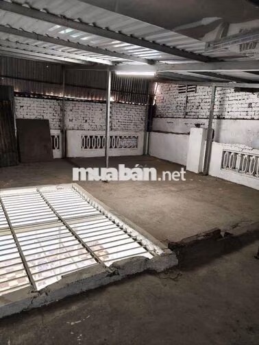 Cho thuê nhà mặt tiền Nguyễn Chí Thanh, P12,Q5- 4x20-3 tấm- 40 triệu