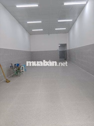 Cho thuê nhà mặt tiền Nguyễn Chí Thanh, P12,Q5- 4x20-3 tấm- 40 triệu