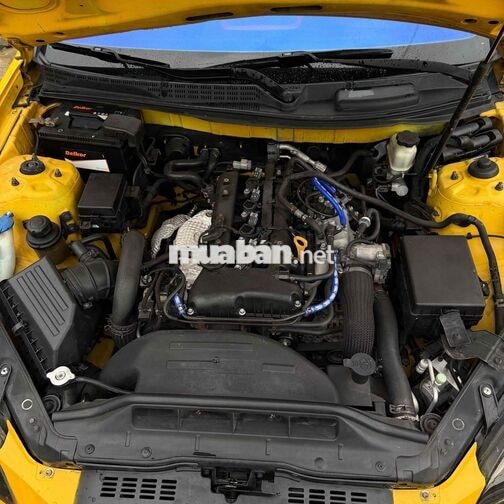 Hyundai Genesis 2011 Vàng 125000km