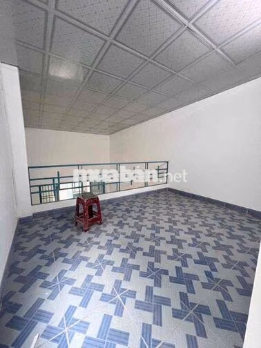 Cho thuê nhà nguyên Mặt tiền hẻm thông kinh doanh 80 m trệt lửng 5