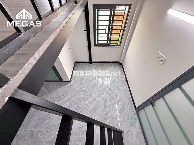 TRƯỜNG CHINH_CẦU THAM LƯƠNG - PHÒNG MỚI XÂY GÁC CAO - CỬA SỔ - BANCÔNG