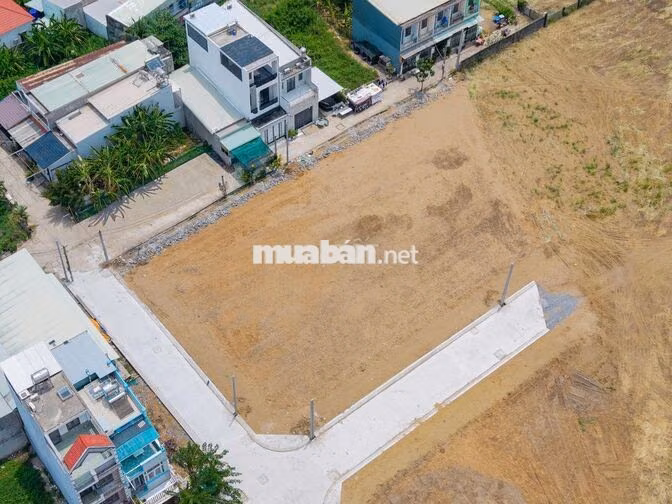 Bán 173m2 đất full thổ cư, xây tự do, chủ thiện chí.