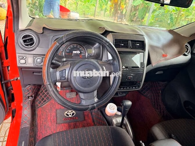 Toyota Wigo 1.0G CVT 2021 Đỏ Tự động