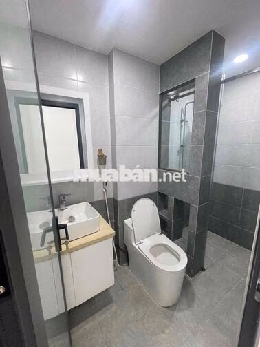 NHÀ MTKD ĐƯỜNG 8M THÔNG LÊ ĐỨC THỌ (4X20M) 6PN 7WC NỞ HẬU 23TR