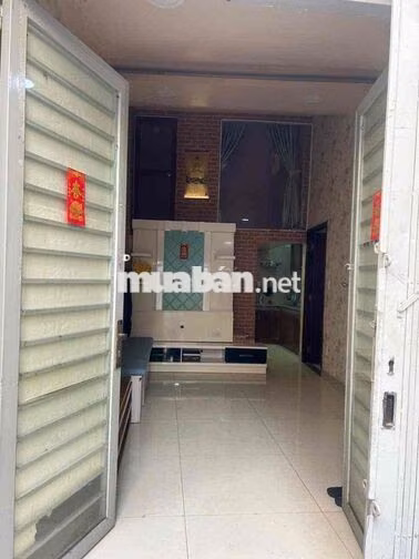nhà 3phòng ngủ gần chợ Tân Định