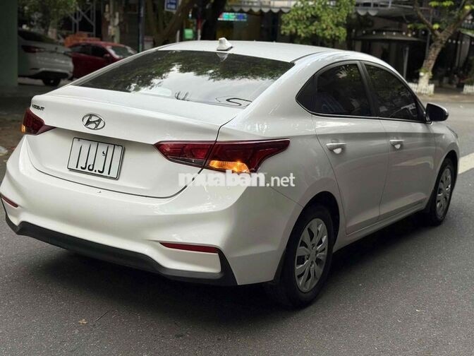 Huyndai Accent 2019 - Acent Trắng ngọc Trai Số sàn
