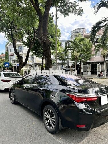 Toyota Altis 2018 Đen 11 vạn