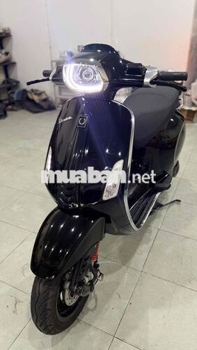 Piaggio Vespa Sprint 2014 Đen bóng yên điện