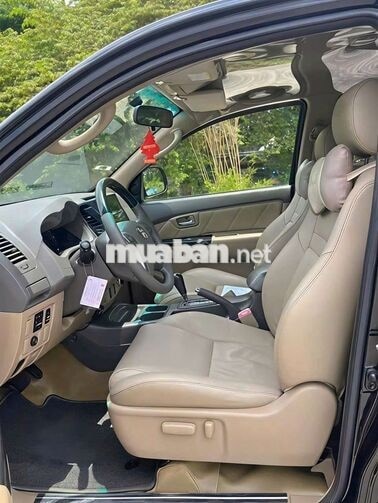 Toyota FORTUNER bản V số tự động đời cuối 2013