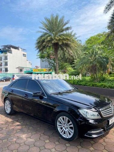 Mercedes-Benz C250 2011 Đen