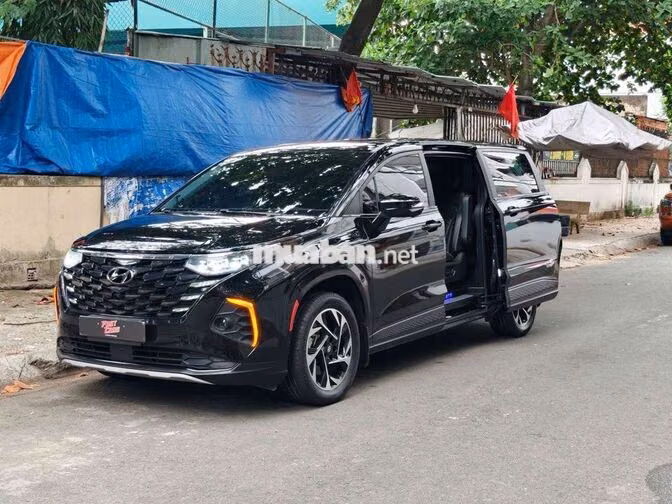 Hyundai Custin 2023 2.0T Turbo Đen 42.000 km
