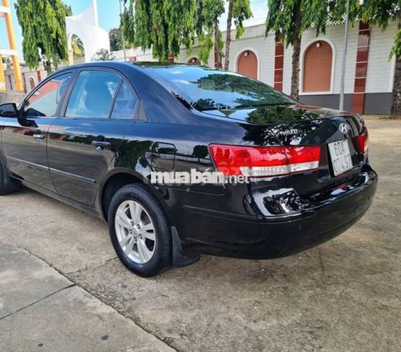 Hyundai Sonata 2009 Gia đình sử dụng kỹ