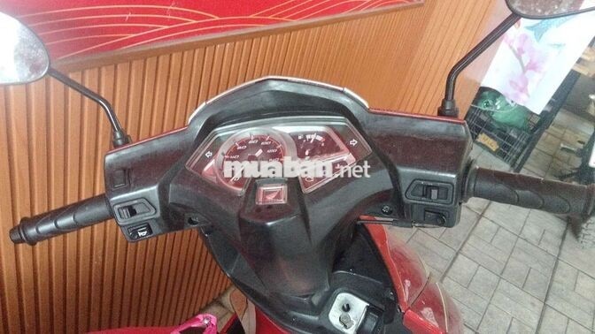 Honda Air Blade 2010 màu Đỏ 
