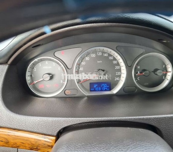 Hyundai Sonata 2009 Gia đình sử dụng kỹ