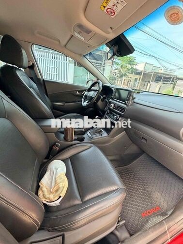 Hyundai Kona 2.0 đặc biệt 2021 Đỏ ngay chủ đứng te