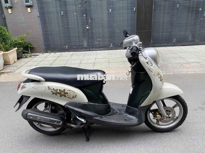 Yamaha Mio Thái Lan Trắng kem Xe tay ga