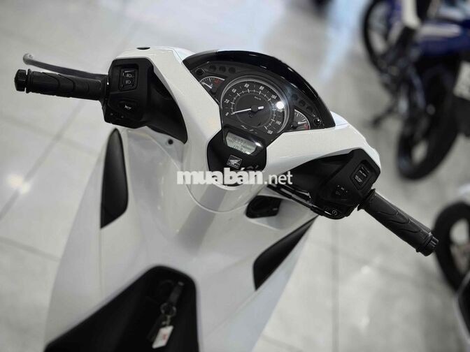 SH125i 2017 Lướt chính chủ ký ( Hỗ trợ Trả GÓP )