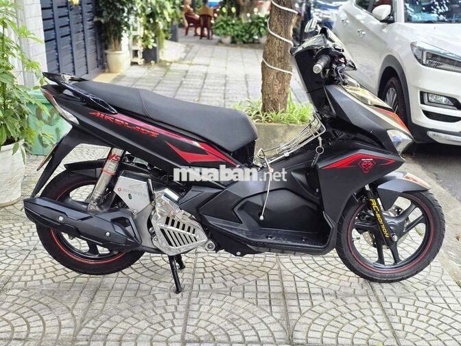 Honda Air Blade Đen mù sport khóa bếp ga