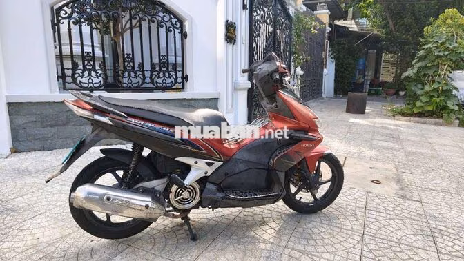 XE HÃNG HONDA AIRBLADE MÁY NGON ÊM KEO NGUYÊN CON