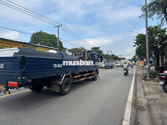 Xưởng Mặt Tiền 600m 1lửng Kinh Doanh 