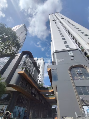 Bán căn 1PN+ 50m2 giá 2,75 tỷ full phí full nội thất CC Green Skyline