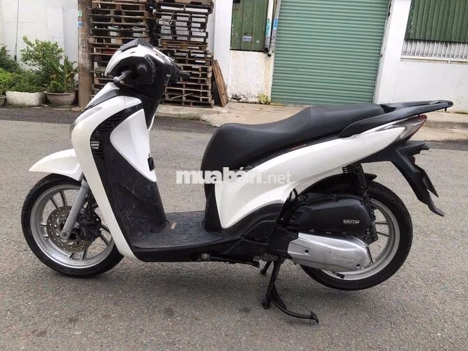 Honda SH 150cc lên Full Ý màu Trắng Zin êm
