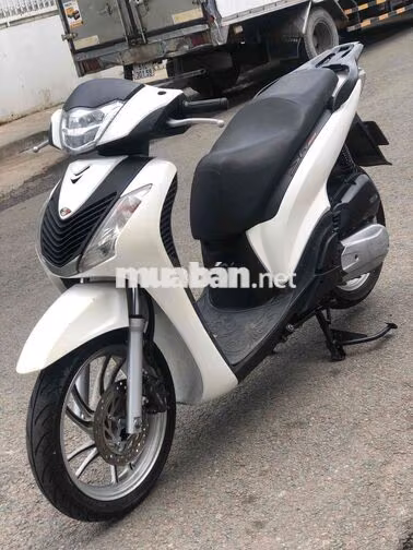 Honda SH 150cc lên Full Ý màu Trắng Zin êm