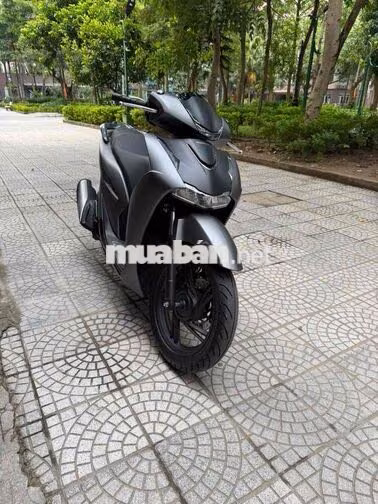 Honda SH 160i ABS 2026 Xám titan 900km