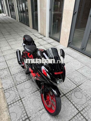 Suzuki GSX R150 2018 odo 28k chính chủ biển 37